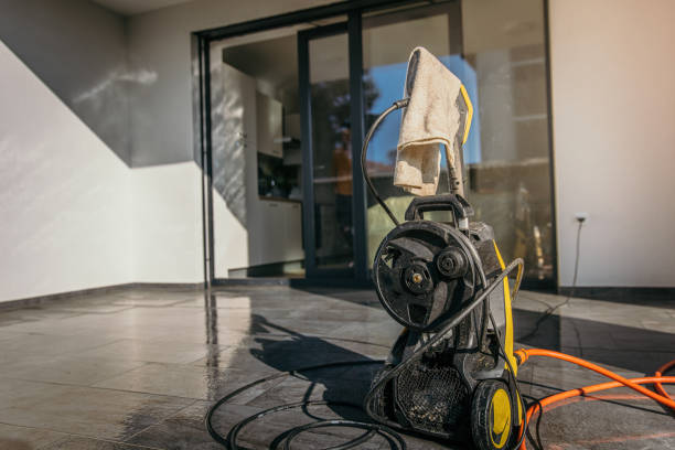 Best Warehouse Cleaning  in Carrollwood, FL